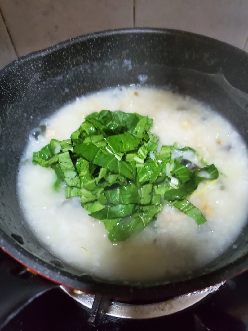 Steps for Making Century Egg Lean Pork Congee