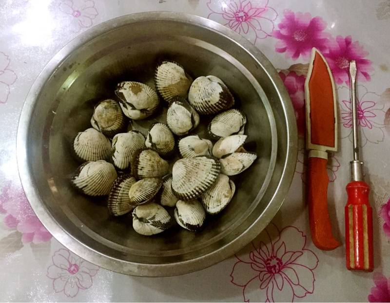 Steps for Cooking Delicious Hairy Clams