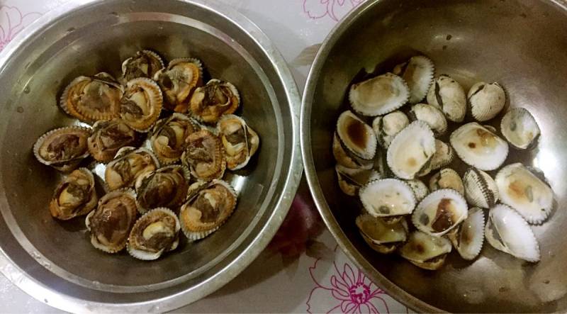 Steps for Cooking Delicious Hairy Clams