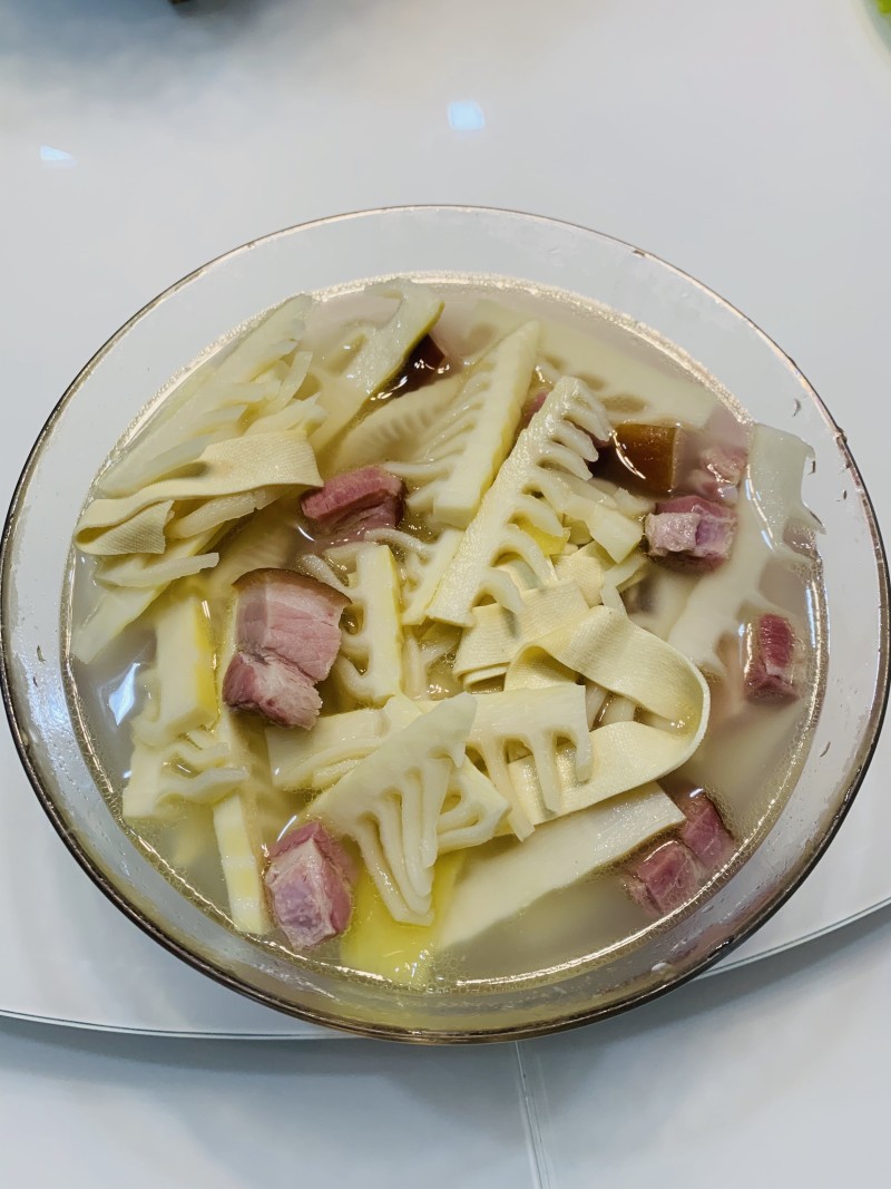 Simple Version of Preserved Pork with Bamboo Shoots