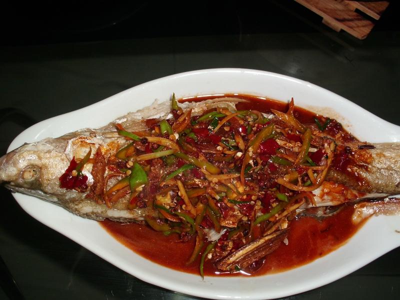 Braised Red-tailed Fish