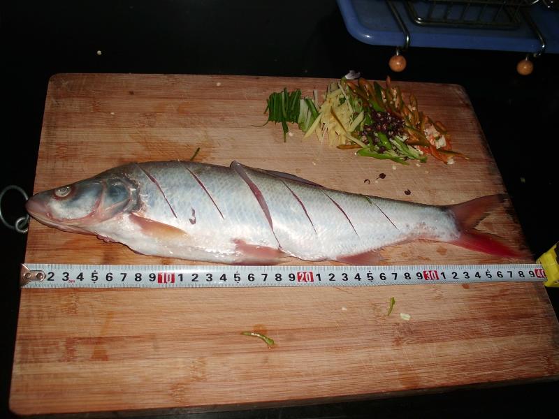 Steps for Braised Red-tailed Fish