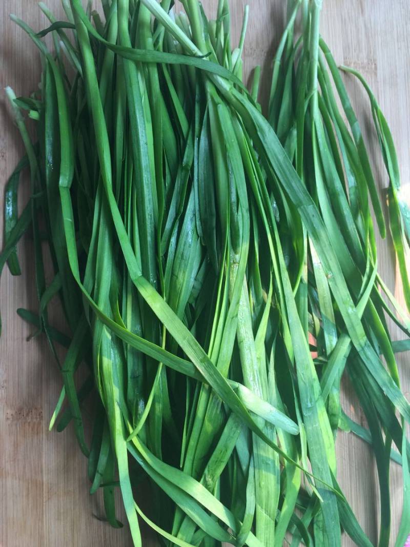 Steps for Making Chinese Chive Box with Egg and Fermented Dough