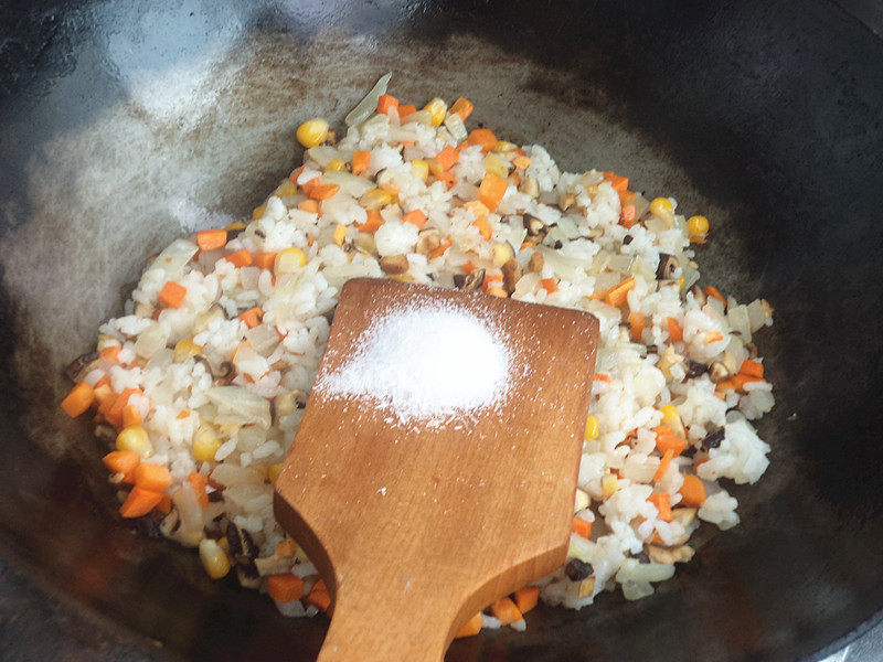 Steps to Make Colorful Fried Rice