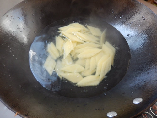 Steps for cooking Pork Liver and Potato Slices