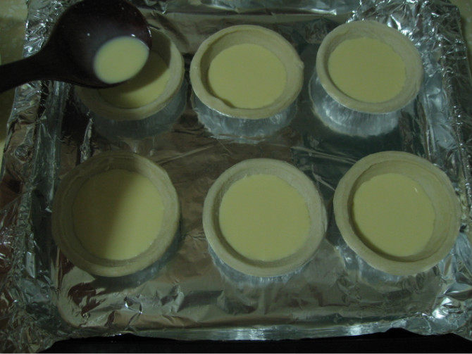 Steps for making Portuguese Egg Tart