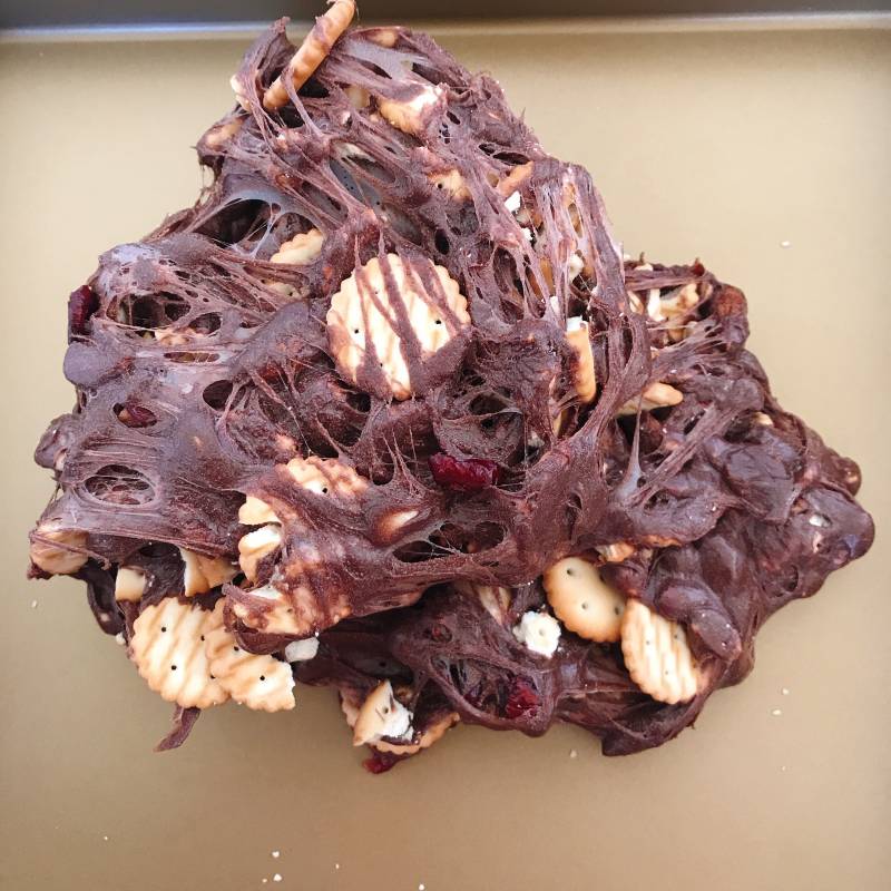 Steps for Making Cocoa Flavored Snowflake Crisps