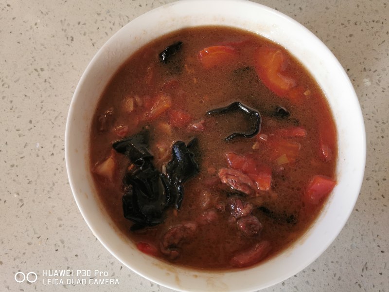 Beef with Black Fungus and Persimmon