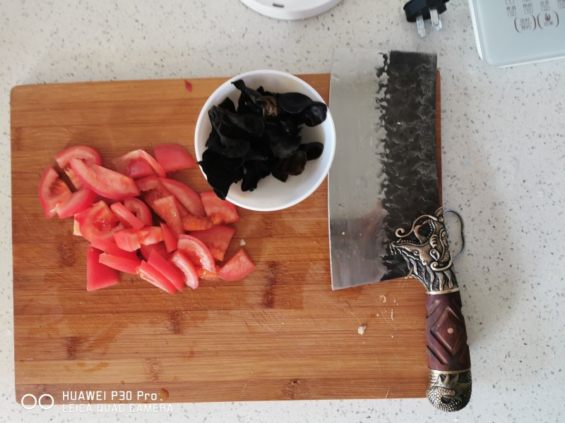 Steps to Cook Beef with Black Fungus and Persimmon