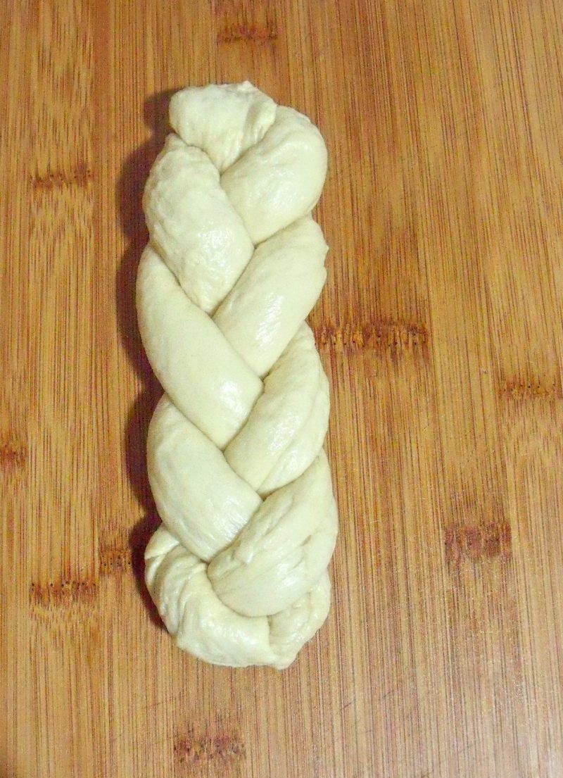 Using Fresh Cream in Bread Really Makes a Difference---Steps for Making Fresh Cream Braided Bread