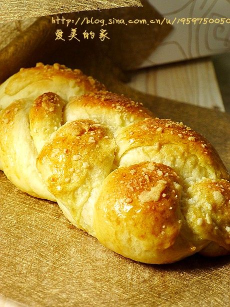 Using Fresh Cream in Bread Really Makes a Difference---Fresh Cream Braided Bread