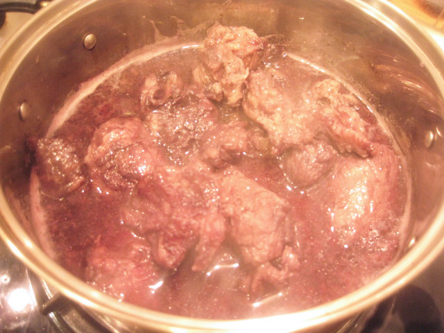 Steps for Cooking Red Wine Beef