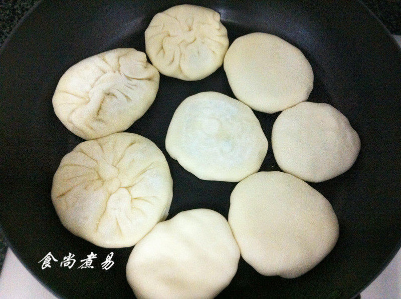 Steps for Making Non-fermented Flour Beef Pancake