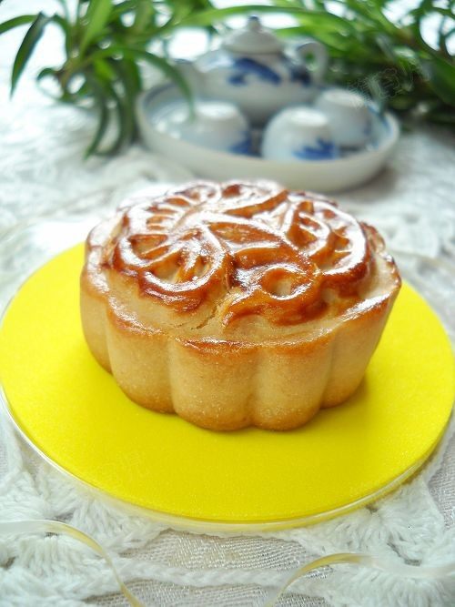 Orange Fragrant Peanut Sesame Mooncake