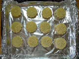 Orange Fragrant Peanut Sesame Mooncake Making Steps