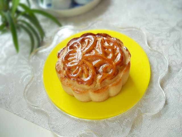 Orange Fragrant Peanut Sesame Mooncake