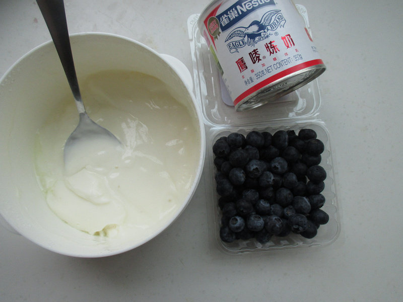 Blueberry Shaved Ice Making Steps