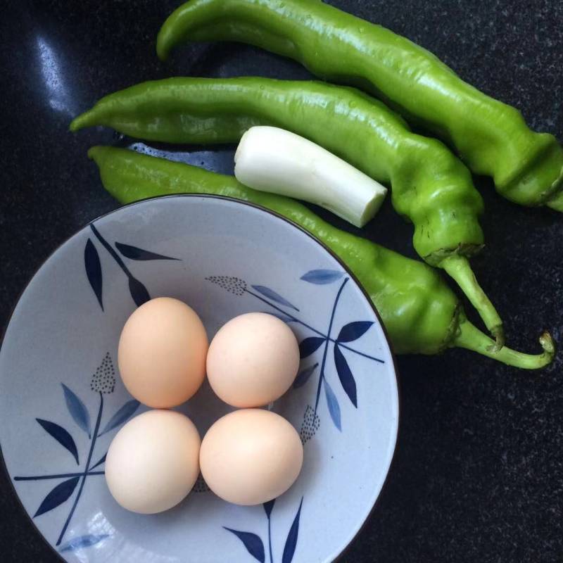 Steps for Making Tender and Smooth Scrambled Eggs