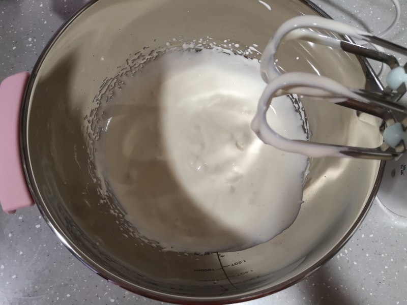 Step-by-Step Instructions for Making Lavender Mousse Cake