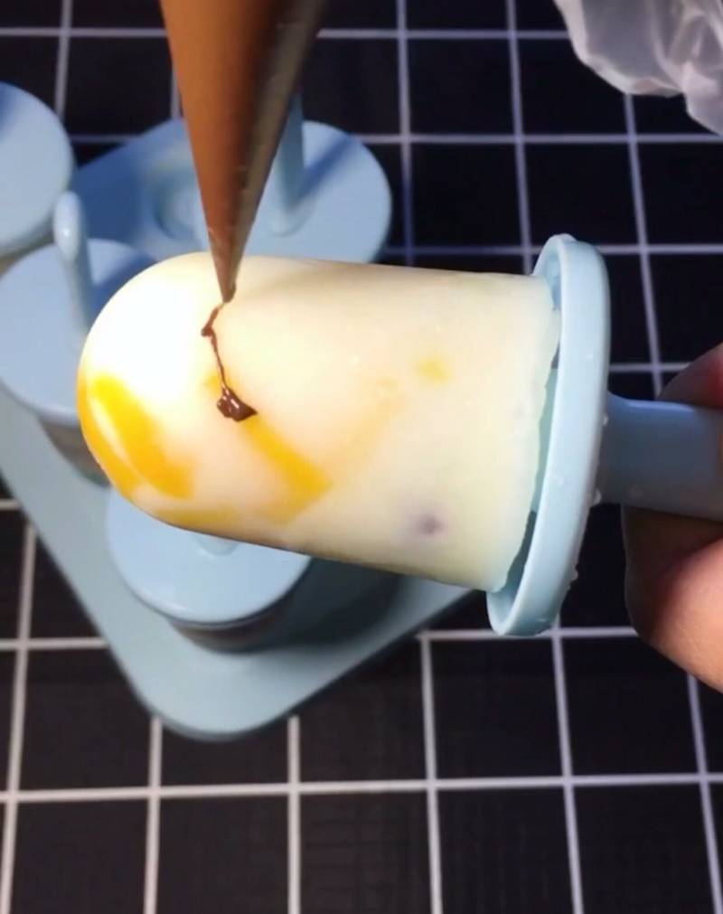 Mango Yogurt Popsicles Making Steps