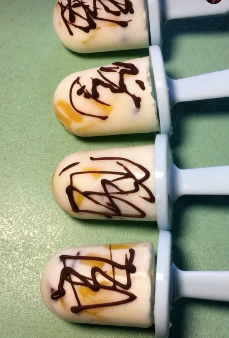 Mango Yogurt Popsicles Making Steps