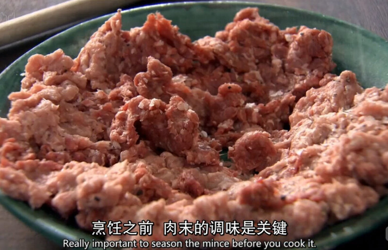 Red Pepper Beef - Gordon Cooking Steps