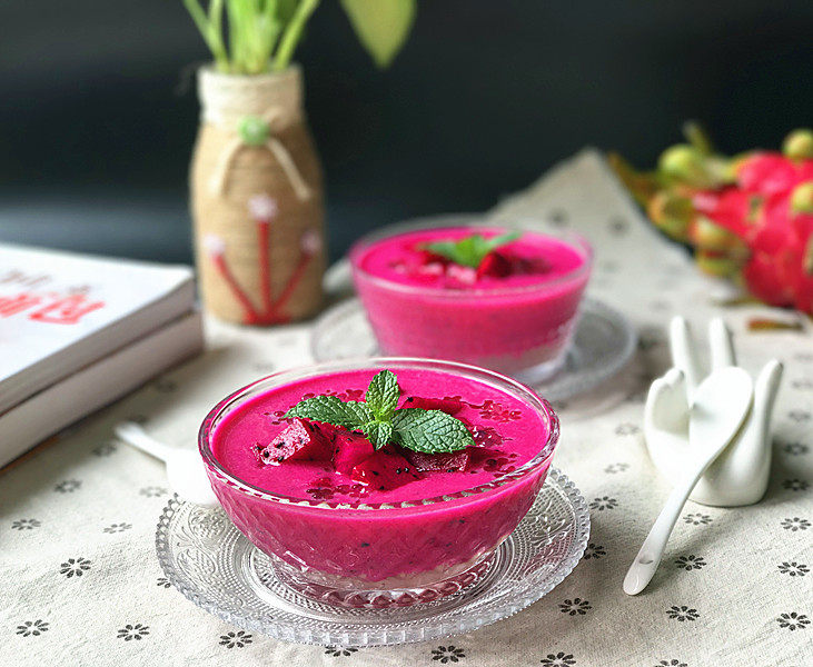 Dragon Fruit Coconut Milk Sago Dessert