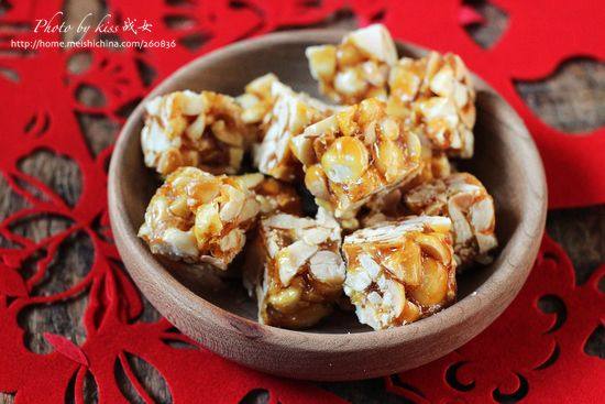 Crispy and Delicious - Peanut Brittle