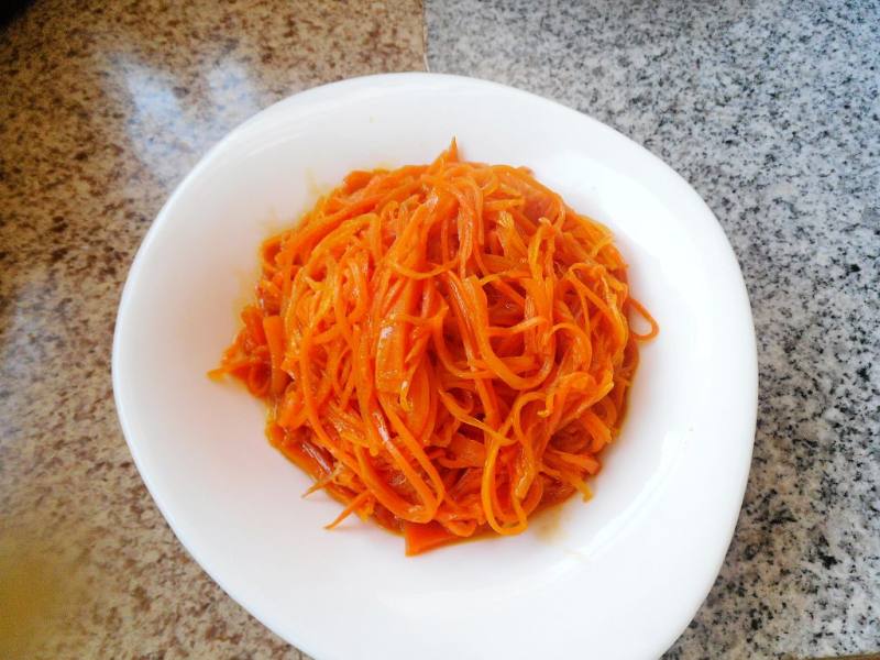 Stir-Fried Shredded Carrots Cooking Steps