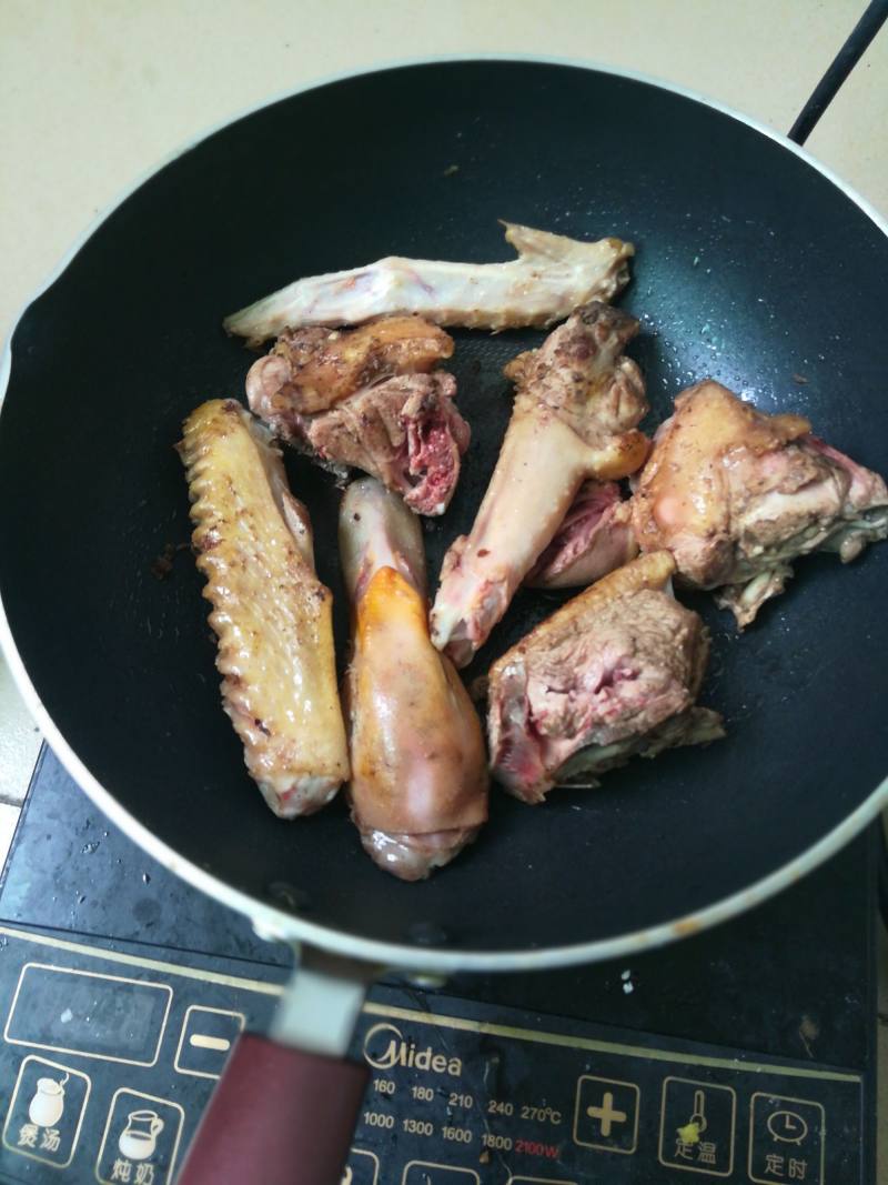 Steps for Braised Duck Chunks