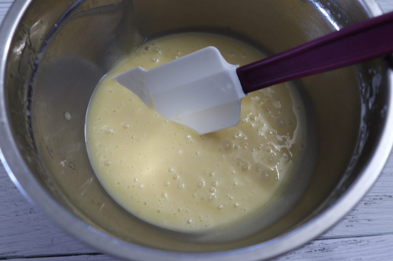 Steps for Making Vegetable Oil Cookies