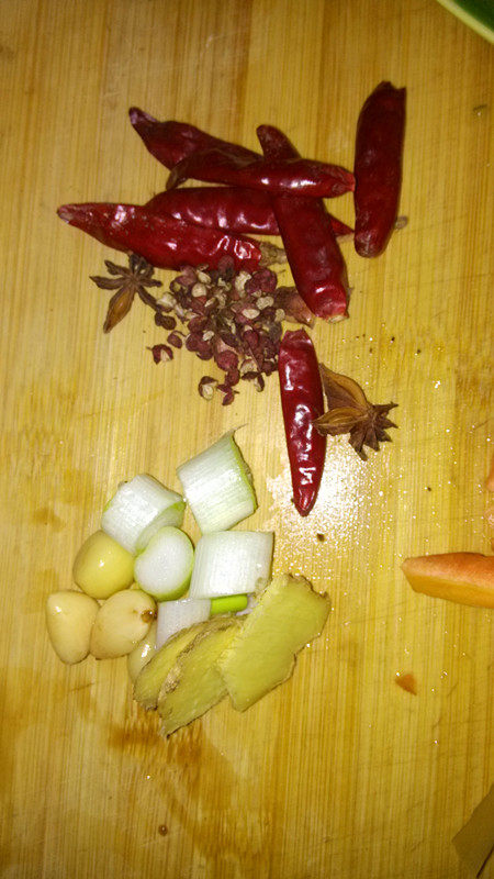 Steps for Making Spicy Dried Fish Pickles