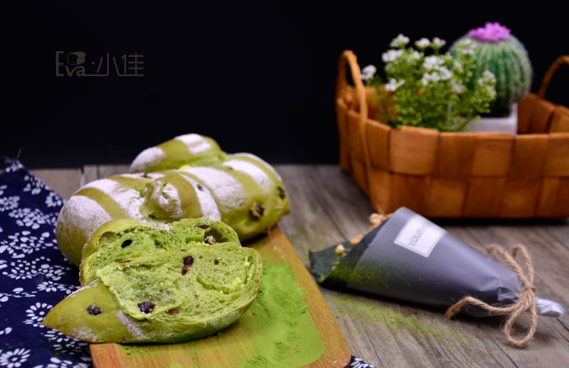 Matcha Cheesecake Soft European Bread