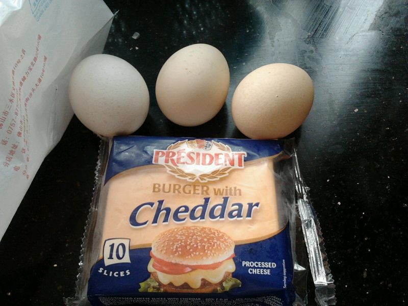 Steps for Making Nutritious and Simple Breakfast - Cheese and Egg Sandwich