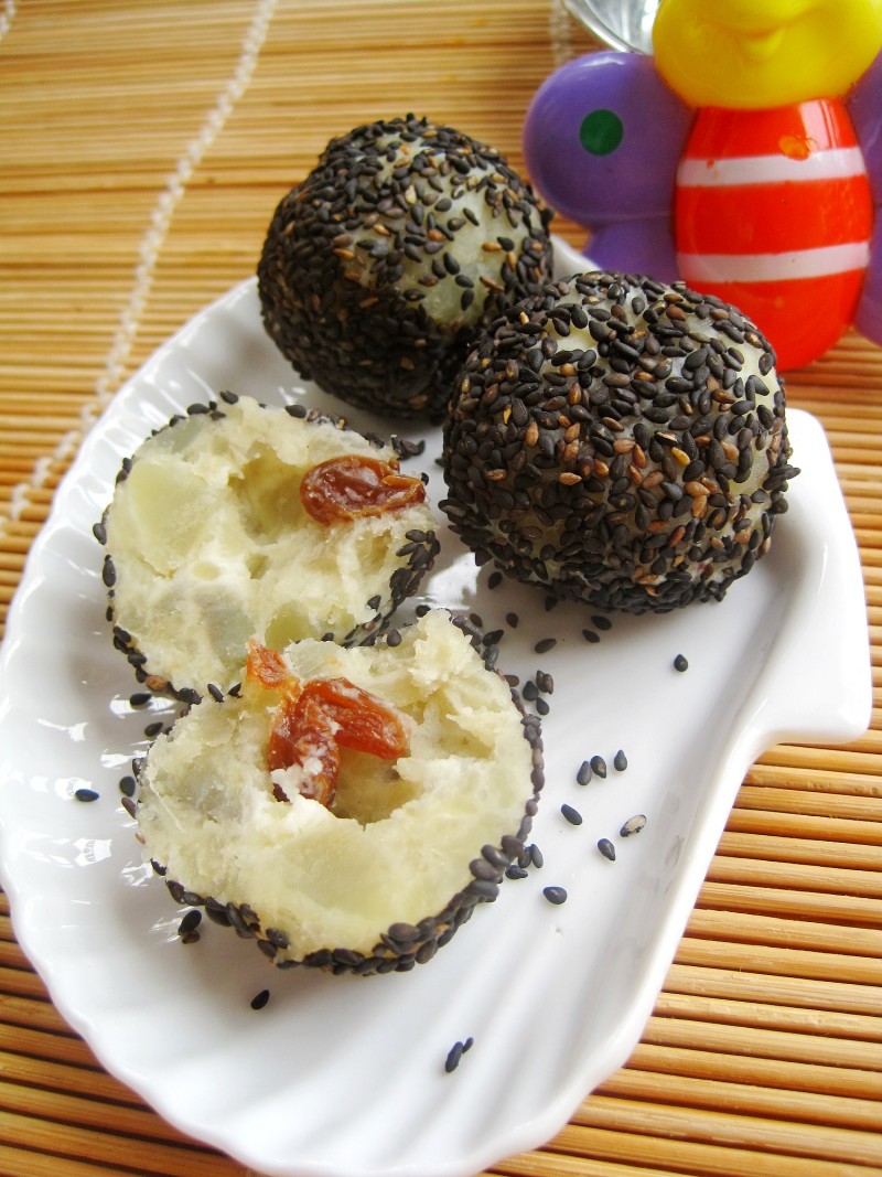 Sweet Potato Cheese Black Sesame Balls