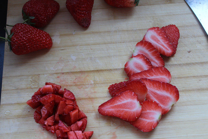 Yogurt Strawberry Mousse Making Steps