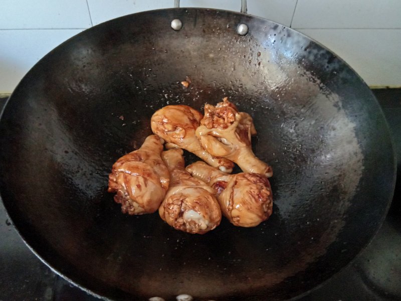 Steps for Making Spicy Chicken Drumsticks