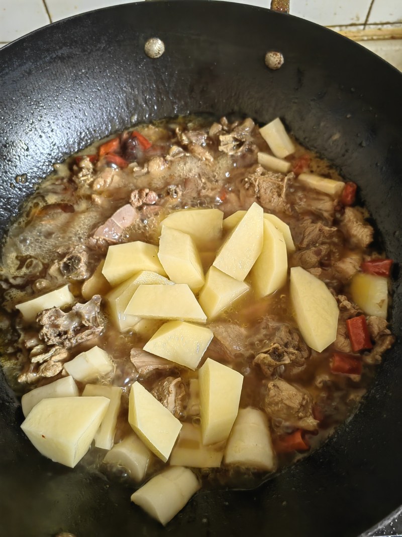 Vegetable Braised Chicken Cooking Steps