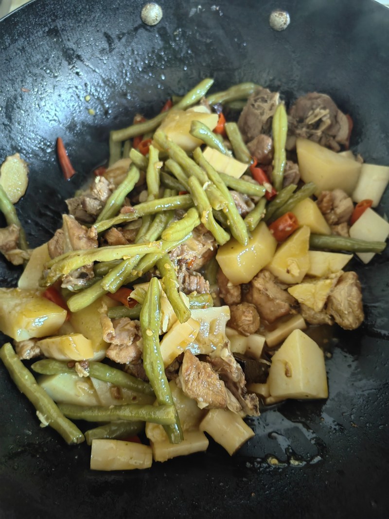 Vegetable Braised Chicken Cooking Steps