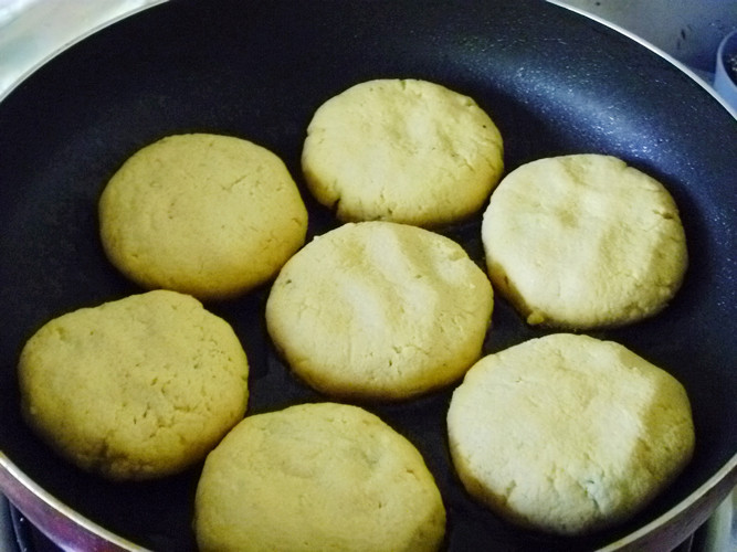 【Yiru's Private Kitchen - Versatile Main Course】Healthier with Coarse Grains---Mixed Grain and Bok Choy Pancakes Cooking Steps