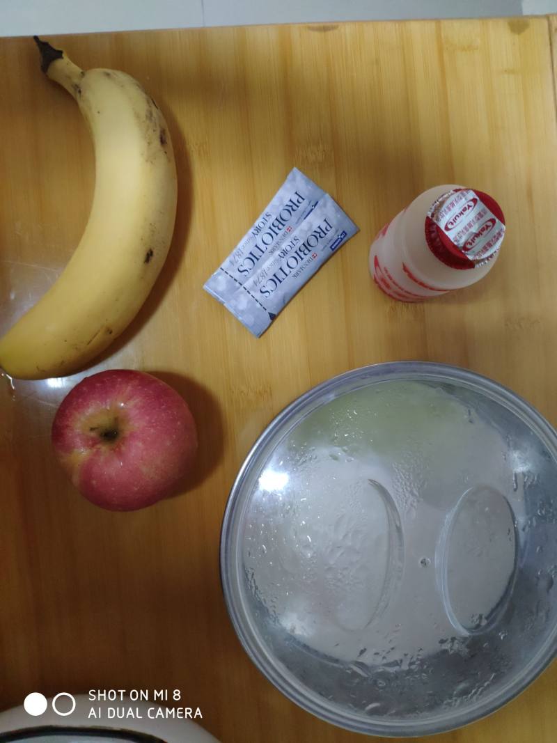 Step-by-Step Instructions for Fruit Banana Apple Smoothie