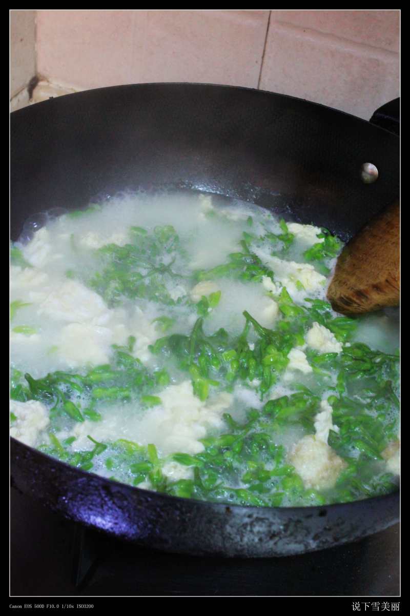 Steps for Making Qianlixiang Egg Soup