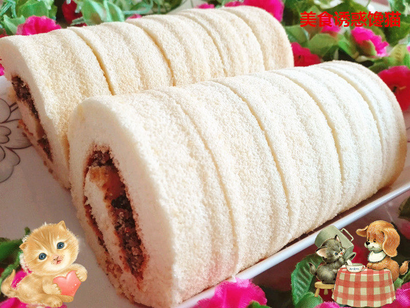 Peanut Sesame Cake Roll