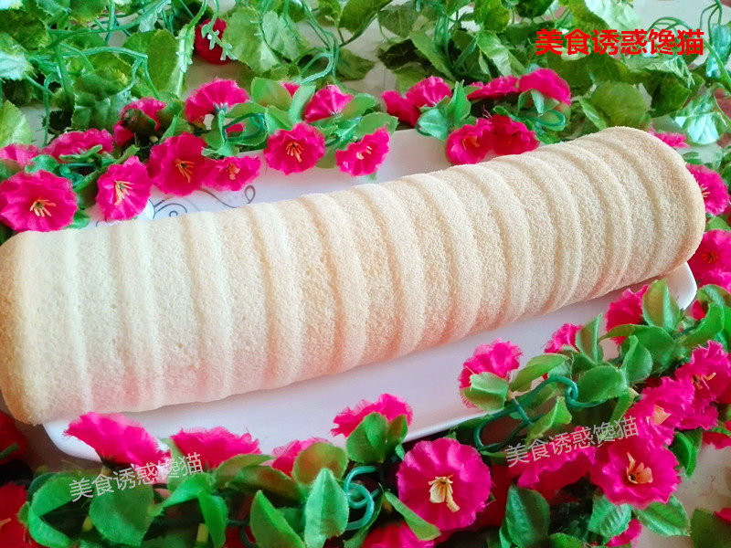 Steps for Making Peanut Sesame Cake Roll