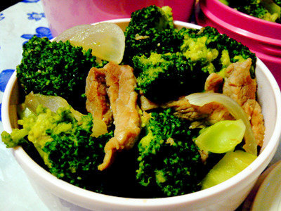 Stir-Fried Pork with Broccoli