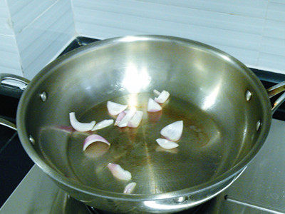 Steps for Stir-Fried Pork with Broccoli