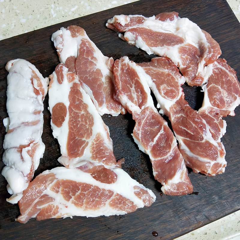 Steps for Making Pan-Fried Pork Chop