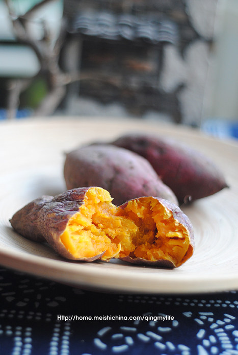 【Microwave Baked Sweet Potato】Delicious and Warm