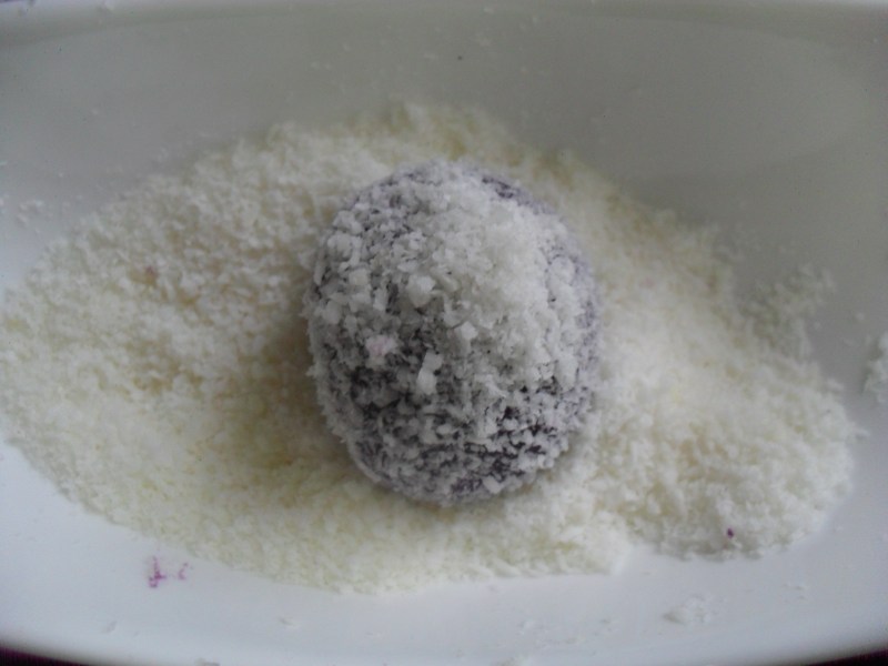 Steps for Cooking Coconut Purple Sweet Potato Glutinous Rice Cake