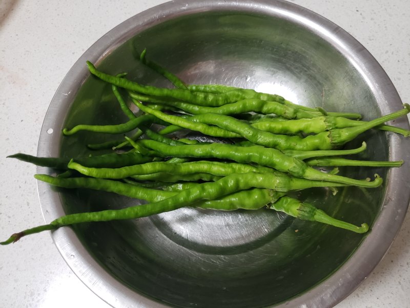 Stir-Fried Pork with Green Peppers Step by Step